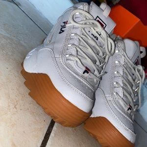 Fila Disruptor